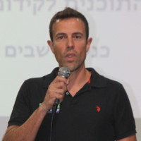 Moshe Tanach